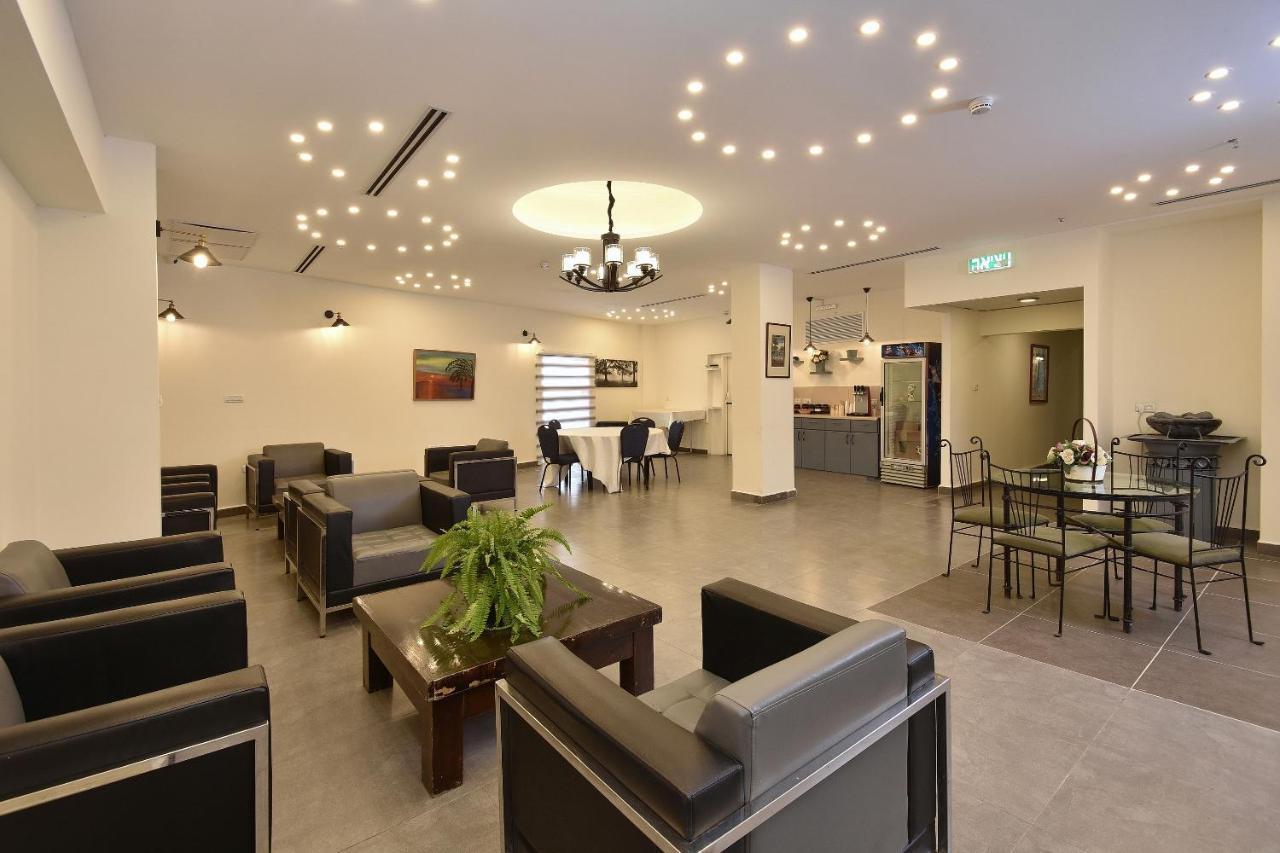 Pearl Of The Valley Hotel Kfar Tavor Extérieur photo