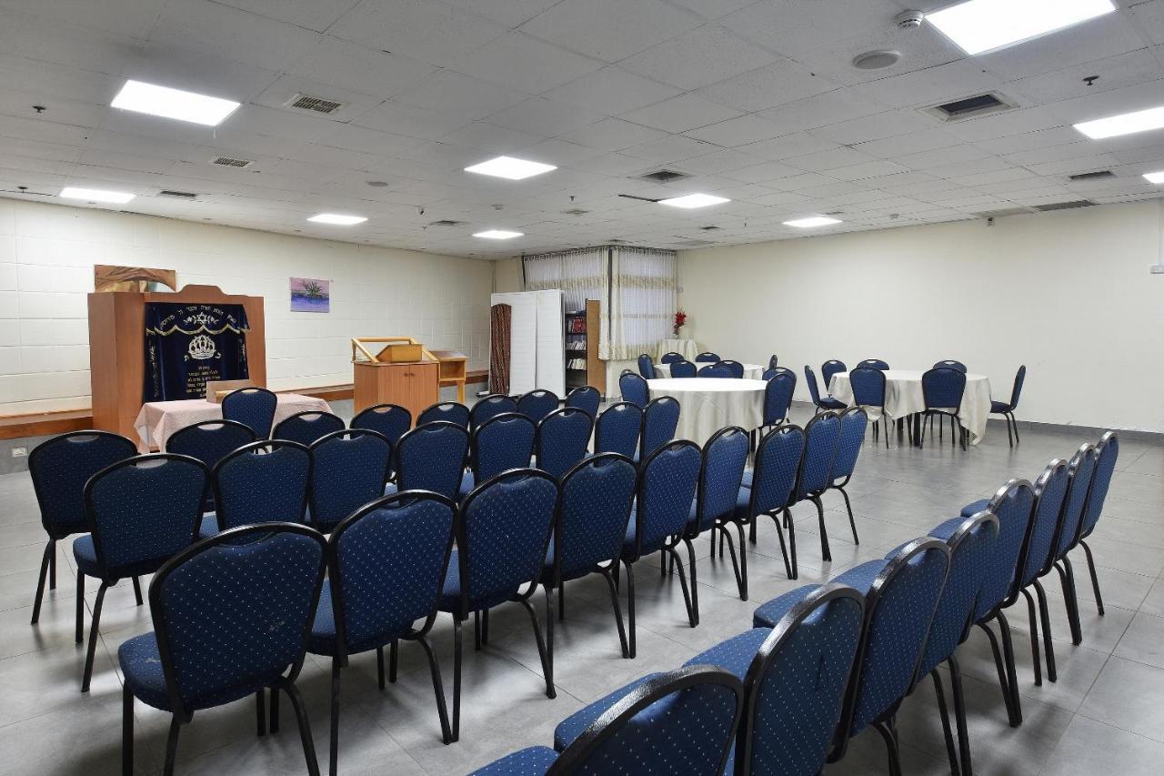 Pearl Of The Valley Hotel Kfar Tavor Extérieur photo