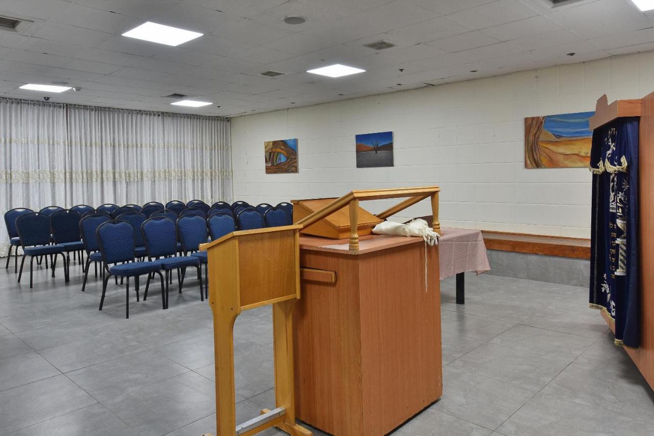 Pearl Of The Valley Hotel Kfar Tavor Extérieur photo