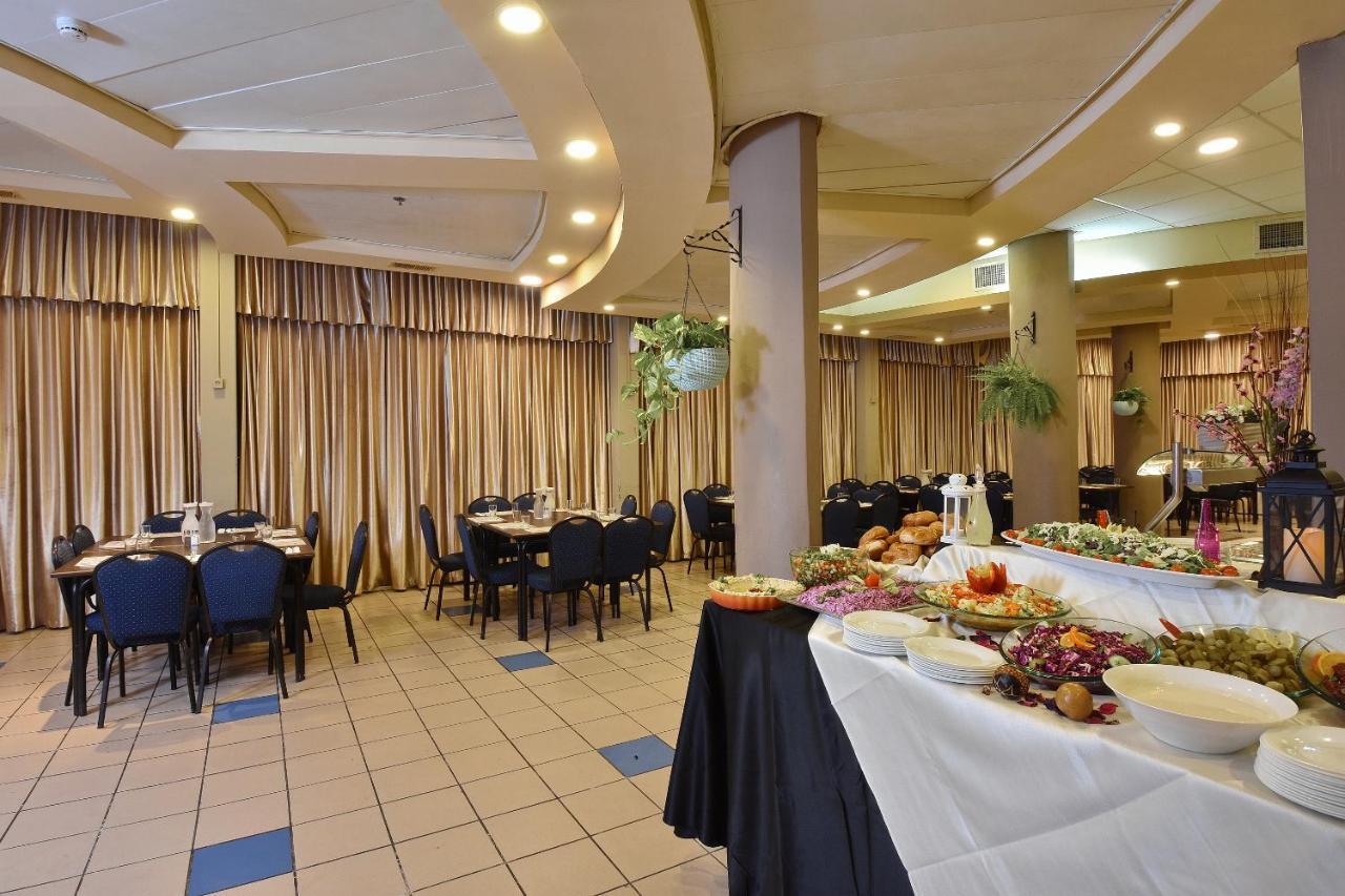 Pearl Of The Valley Hotel Kfar Tavor Extérieur photo